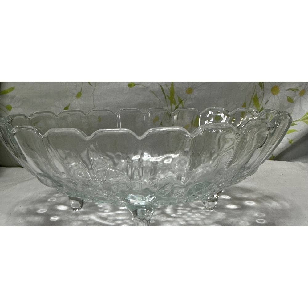 Vintage Clear Pressed Glass Fruit Bowl Scalloped Rim 3 Footed Grapes Pattern